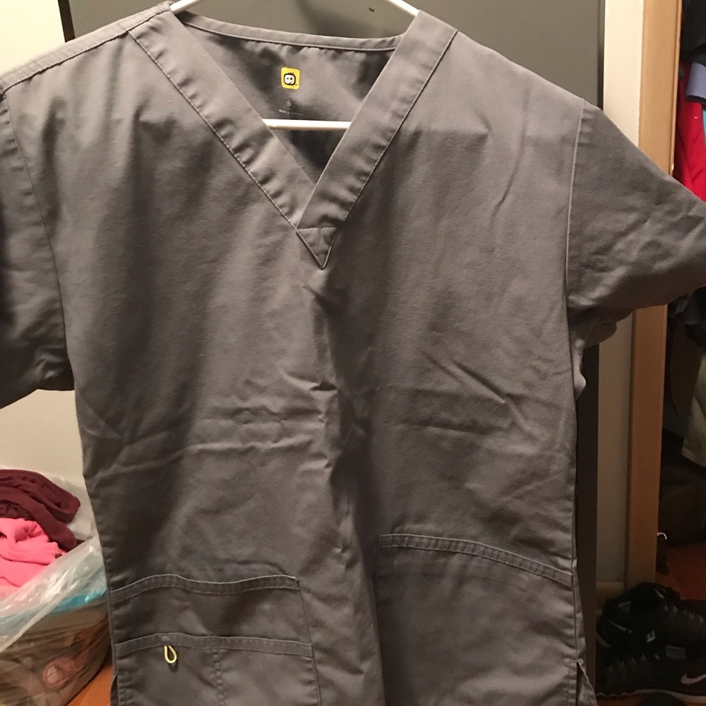 WINK Small Women’s Scrub Top